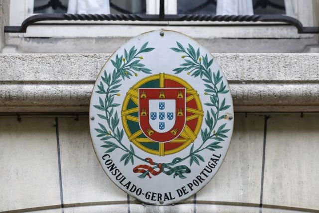 Embaixada de Portugal em Kiev atingida por ataque russo