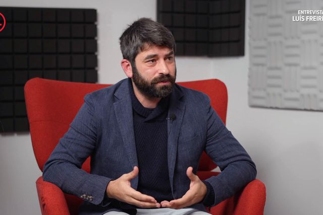 «Estive três anos sentado no banco sem me levantar»