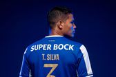 Thiago Silva vai vestir a camisola 3 no FC Porto