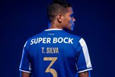 Thiago Silva vai vestir a camisola 3 no FC Porto