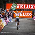 Van der Poel conquista a segunda vitória consecutiva na Taça do Mundo de ciclocrosse esta temporada