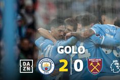 Reijnders quase entrou com a bola dentro da baliza para fazer o 2-0