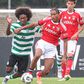 Duelo entre Benfica e Sporting em juvenis, na época 2025/26 (Foto: SL Benfica)