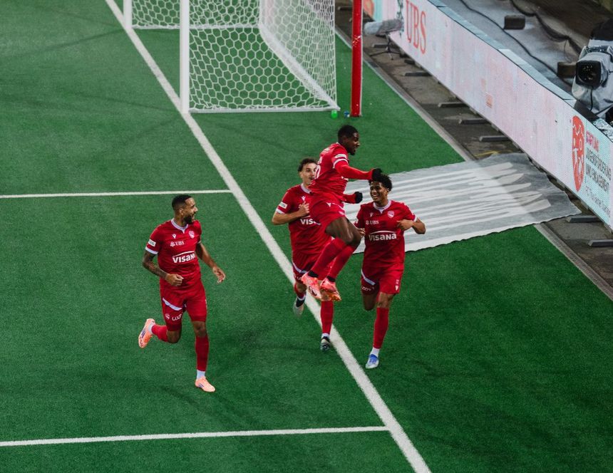 Festejos dos jogadores do Thun - Foto: Thun/Instagram