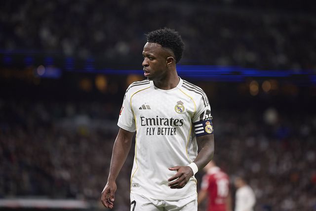 Vinícius foi substituído aos 83 minutos do Real Madrid-Sevilha e ouviu assobios