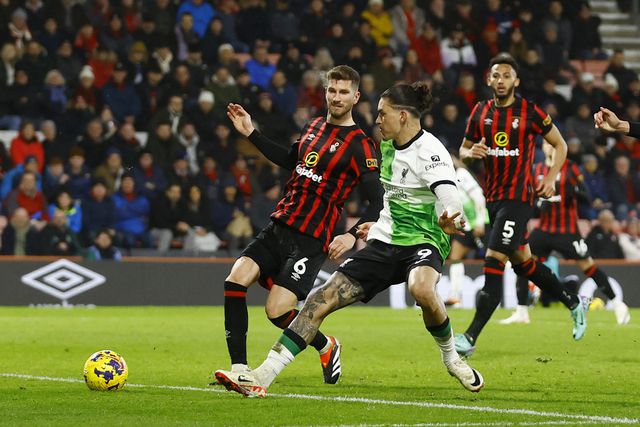 Liverpool goleia Bournemouth com bis de Diogo Jota e Darwin