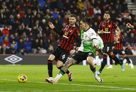 Liverpool goleia Bournemouth com bis de Diogo Jota e Darwin