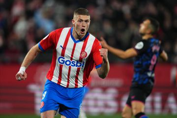 Atlético de Madrid interessado em Dovbyk