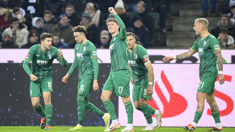 Bundesliga: Augsburgo volta às vitórias em casa do Monchengladbach