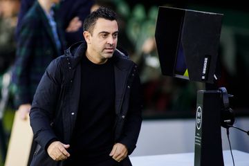 Xavi: «É cruel treinar o Barcelona»