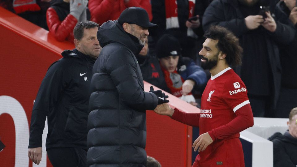 Mohamed Salah vai regressar a Liverpool para tratar lesão