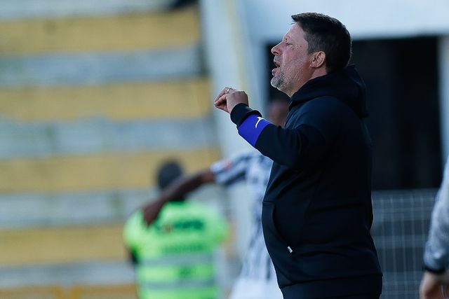 Portimonense: «Fomos uma equipa cobarde», aponta Paulo Sérgio