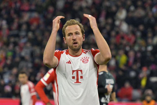 Bundesliga: Bayern perde em casa com o Bremen e deixa Leverkusen fugir