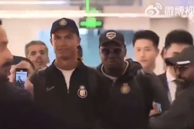 Vídeos: Loucura na China para receber Ronaldo e o Al Nassr