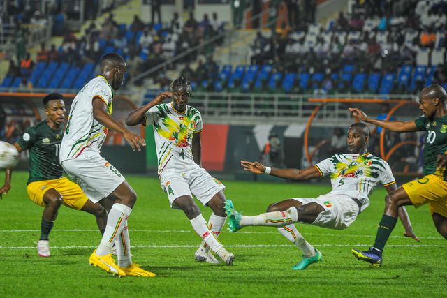 CAN: África do Sul goleia Namíbia e deixa tudo em aberto no grupo E