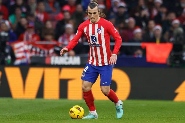 Mercado FC Porto: Çaglar Soyuncu muda rota e dragões preparam alternativa