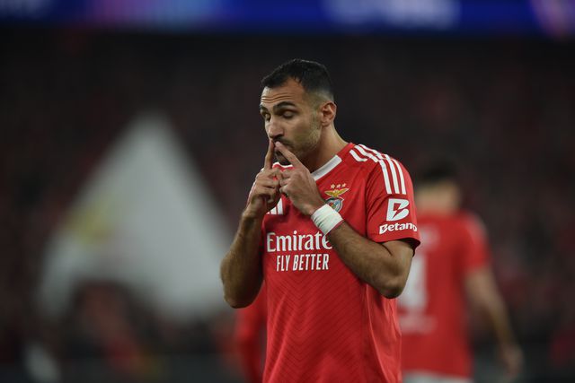 Vangelis Pavlidis festeja contra o Barcelona