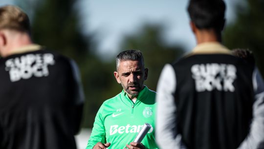 Sporting: nova dor de cabeça para Rui Borges