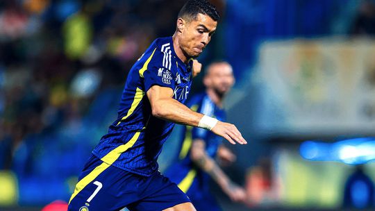 Al Nassr regressa às vitórias com bis de Cristiano Ronaldo