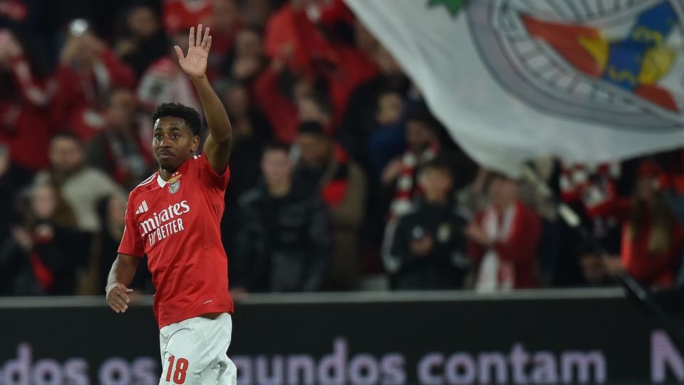 Leandro Barreiro marcou três golos na vitória do Benfica sobre o Famalicão, por 4-0, na Luz