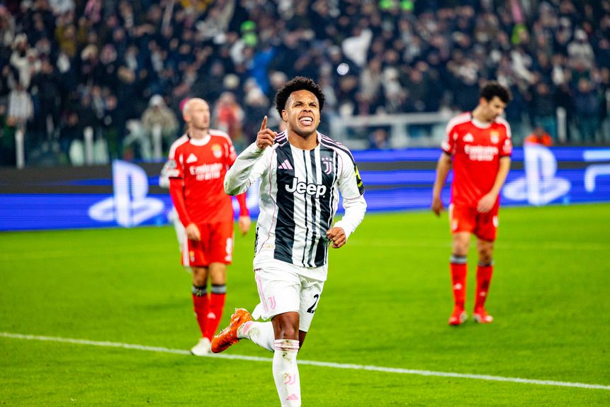 Weston McKennie celebra golo ao Benfica - Foto: IMAGO