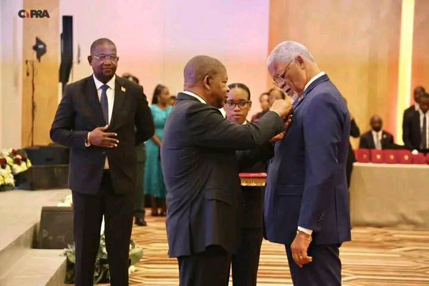 Pedro Godinho, 35 anos ao serviço do desporto, condecorado por Presidente angolano, João Lourenço