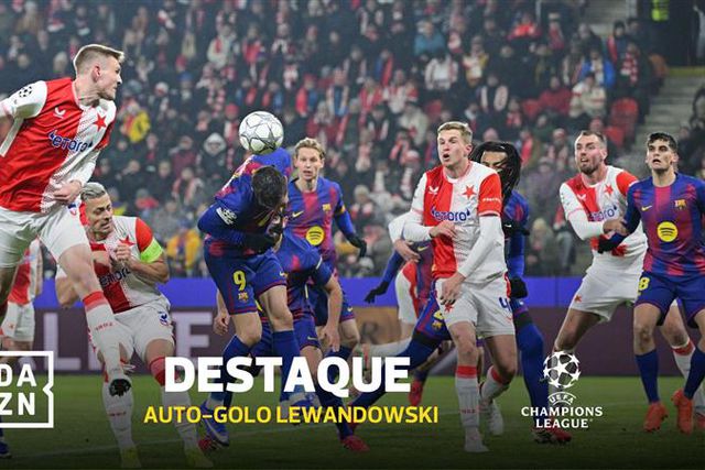 Essa era a baliza errada, Lewandowski! Slavia chega ao empate com o Barcelona!