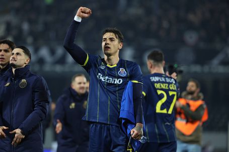 Kiwior na ala ou no eixo? Debate está animado entre portistas