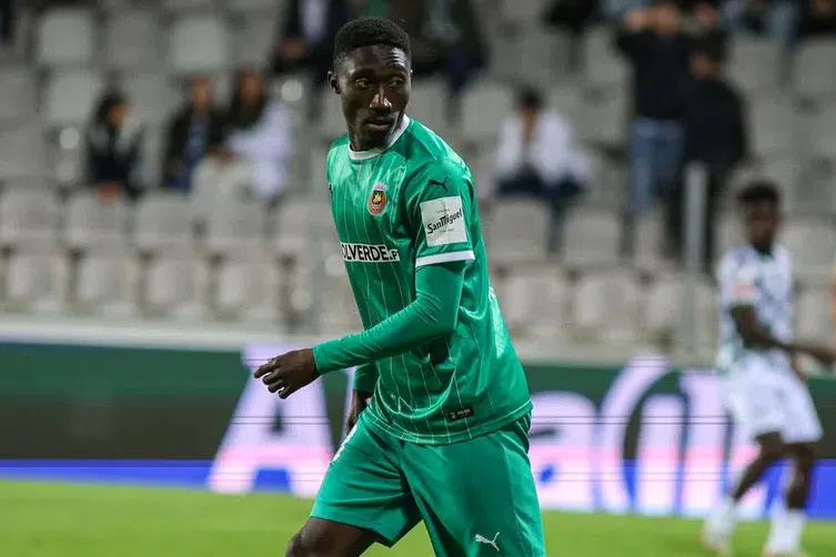 Naziru vai jogar no Campeonato de Portugal - Foto: Rio Ave