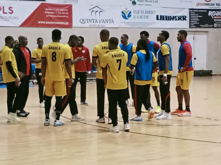 Angola entrou a vencer na CAN de andebol