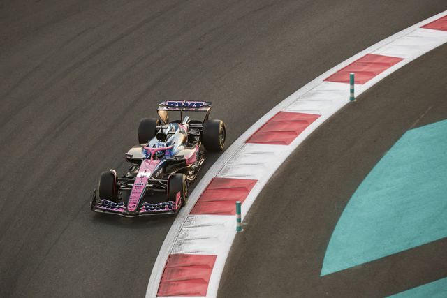Arrancou a época para Gasly: francês testa novo Alpine em Silverstone (vídeo)