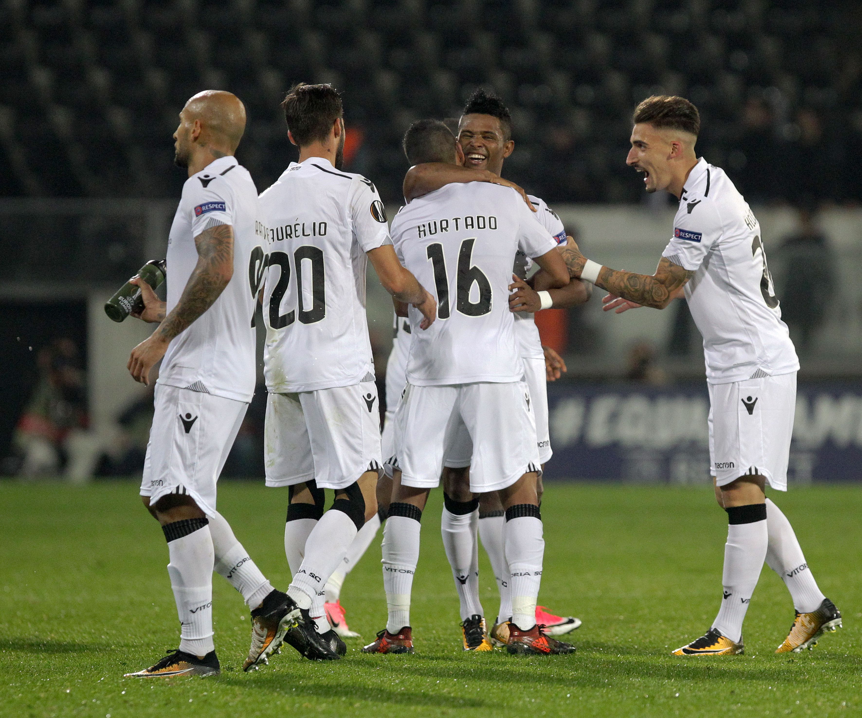 Vitória SC 1-0 Marselha, 2 de novembro de 2017. Paolo Hurtado selou vitória histórica dos vimaranenses contra o gigante francês - Foto: A BOLA