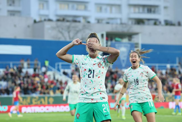 Vitória convincente e histórica de Portugal frente à Rep. Checa