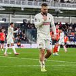 Luke Shaw volta a lesionar-se e deve falhar o resto da temporada