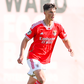 Oficial: Benfica transfere jovem central