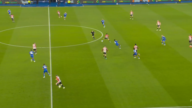 Que golaço do goleador do Brentford (vídeo)