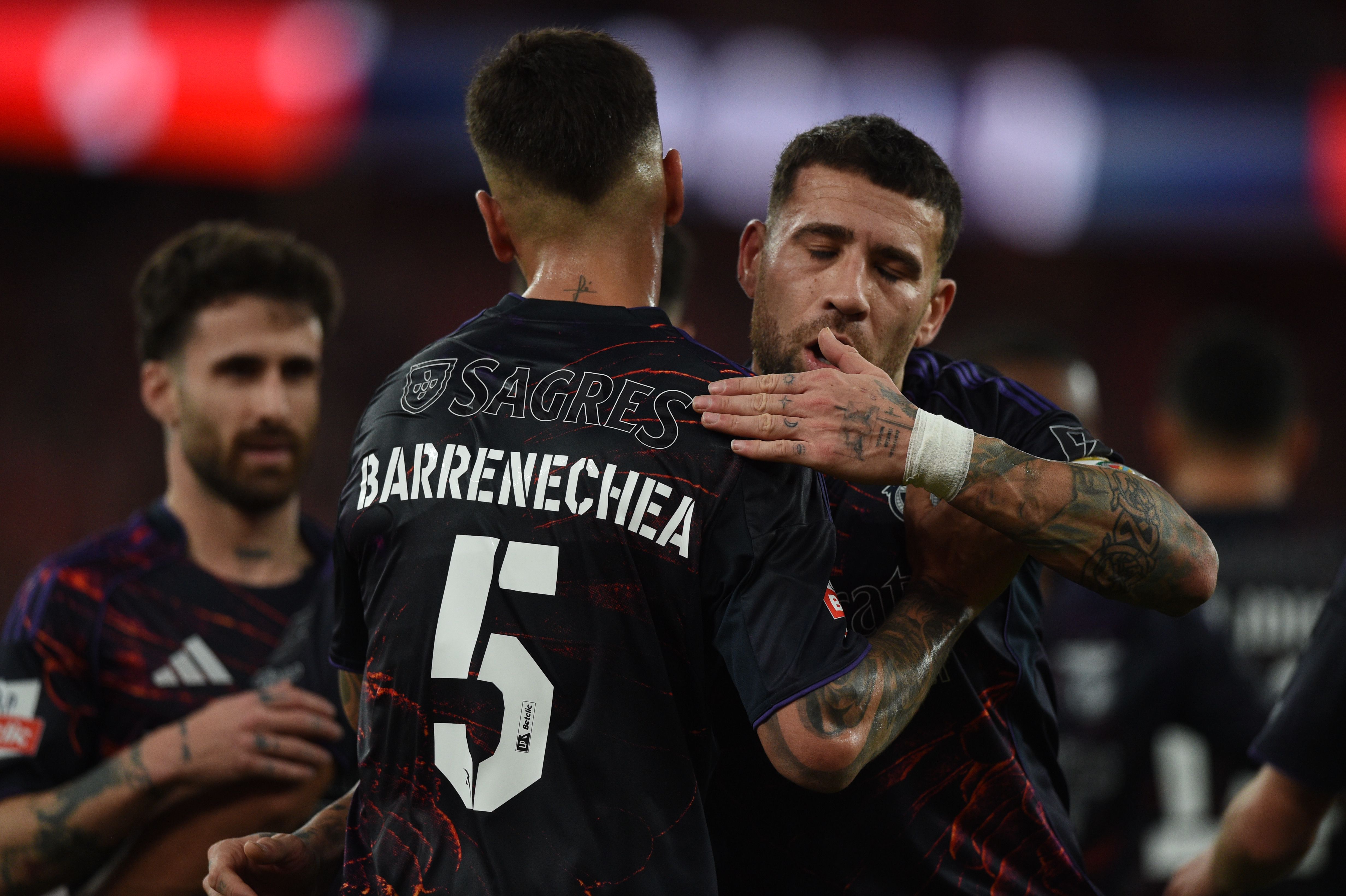 Enzo Barrenechea assinou o 2-0 e festejou com... sequência - Foto: Sérgio Miguel Santos