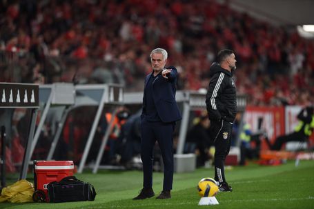 José Mourinho, treinador do Benfica - Foto: Sérgio Miguel Santos
