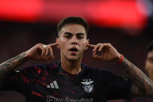 Festejo de Enzo Barrenechea frente ao Aves SAD - Foto: Sérgio Miguel Santos