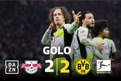 Fábio Silva salta do banco para evitar derrota do Dortmund