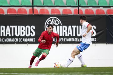 Portugal empata com a República Checa em jogo de preparação