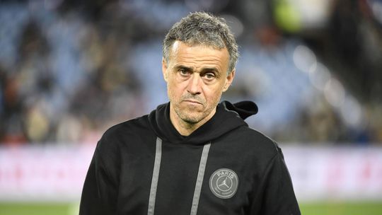 Luis Enrique deixa recado: «Quem tiver outras prioridades não jogará no PSG»