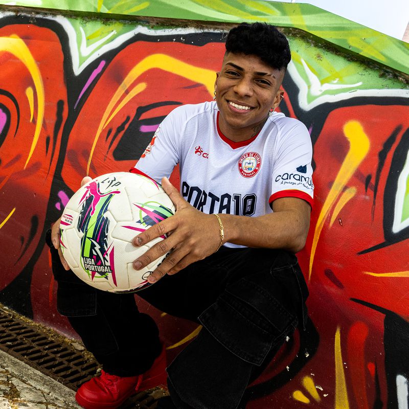 Sporting apresenta reforço para Rui Borges
