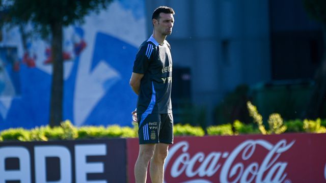«Uma perda sensível» para a Argentina: Scaloni fala sobre Messi