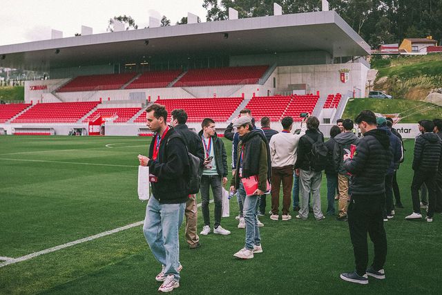 Estudantes da Escola Universitária Real Madrid conheceram toda a realidade do SC Braga