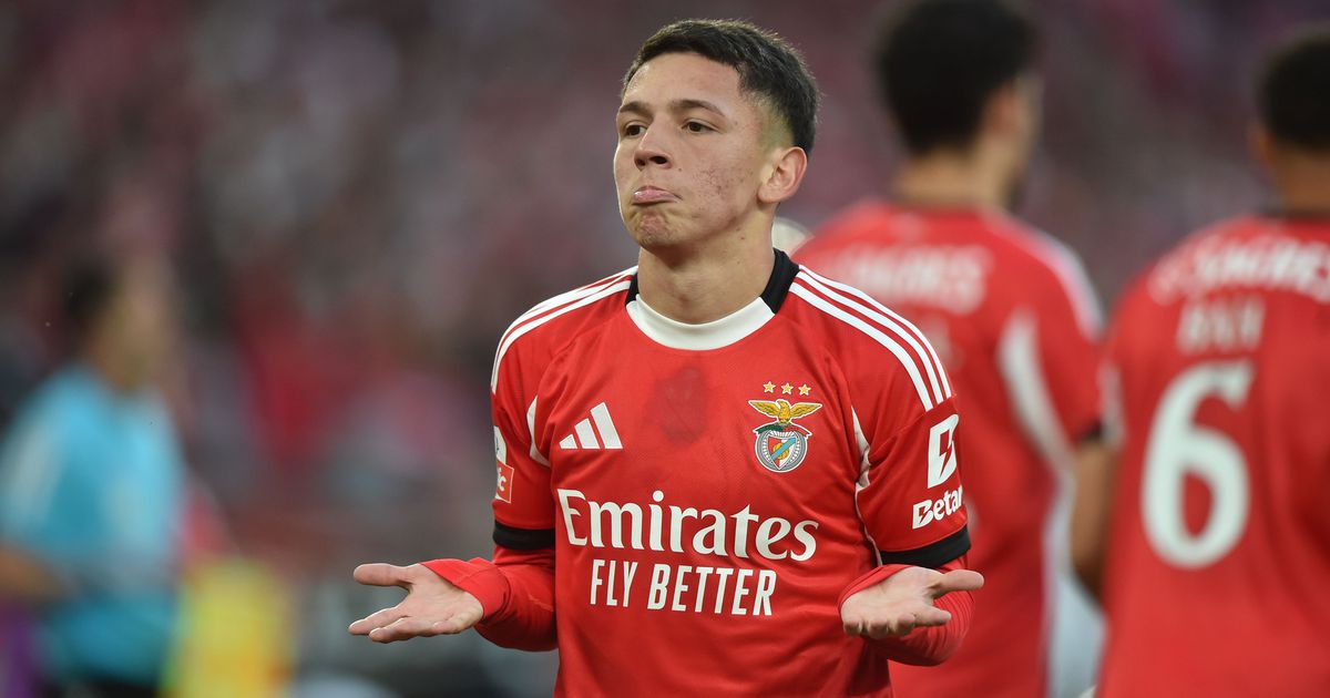 Benfica: Prestianni luta com craque do Real Madrid