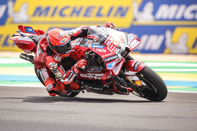 MotoGP: Marc Márquez regressa às vitórias na sprint do GP do Brasil