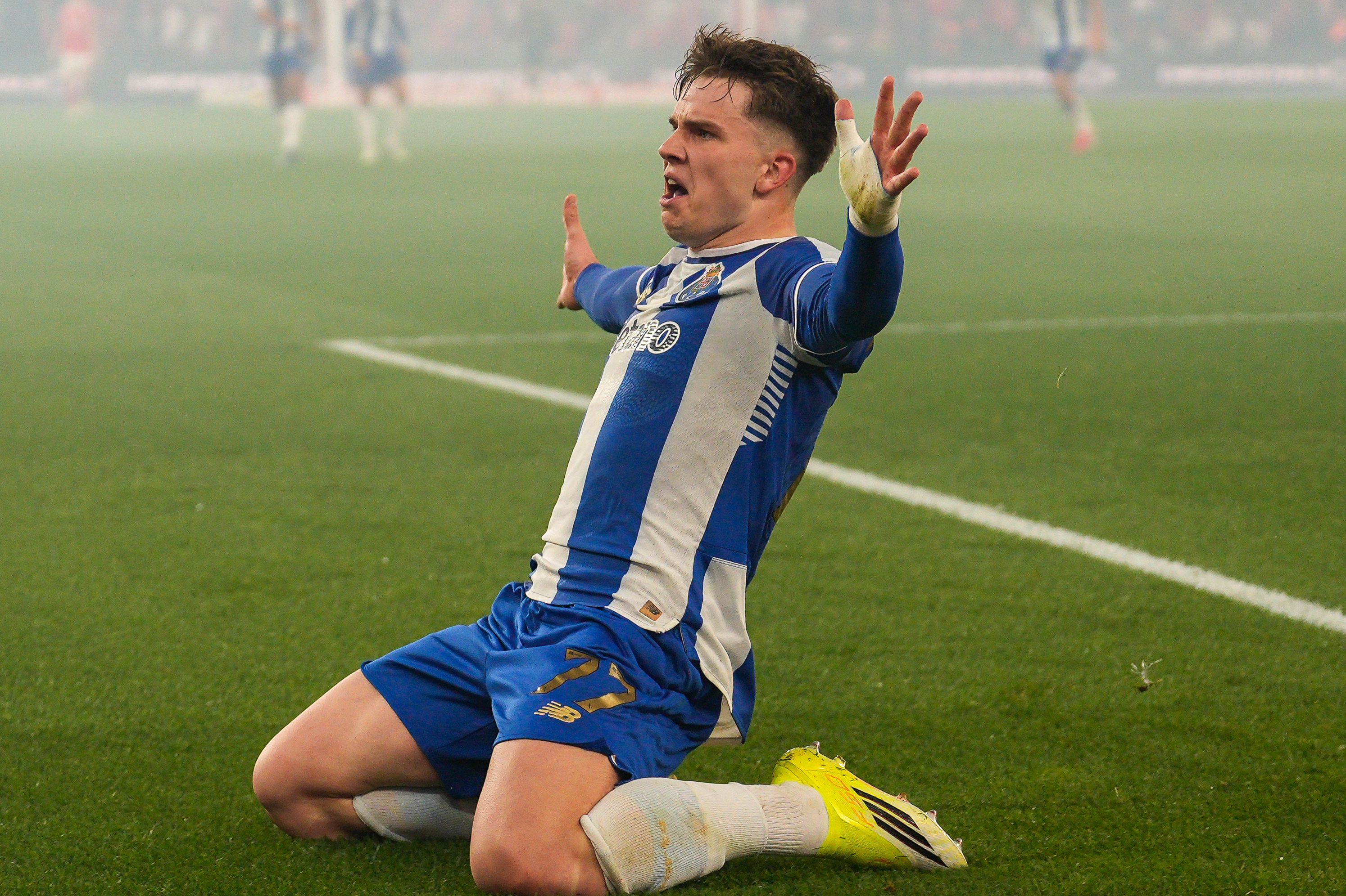 Oskar Pietuszewski regressa ao onze - Foto: Catarina Morais/Kapta+