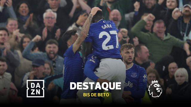 Que 'frango'! Beto bisa frente ao Chelsea com ajuda do guarda-redes