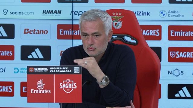 Mourinho: «Entre Ríos e Enzo Barrenechea não havia dúvida...»